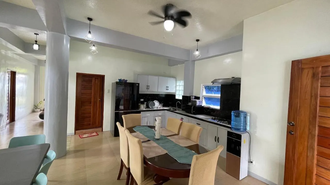 Charming Apartelle With Swimming Pool -Exclusive Davao City 0*,